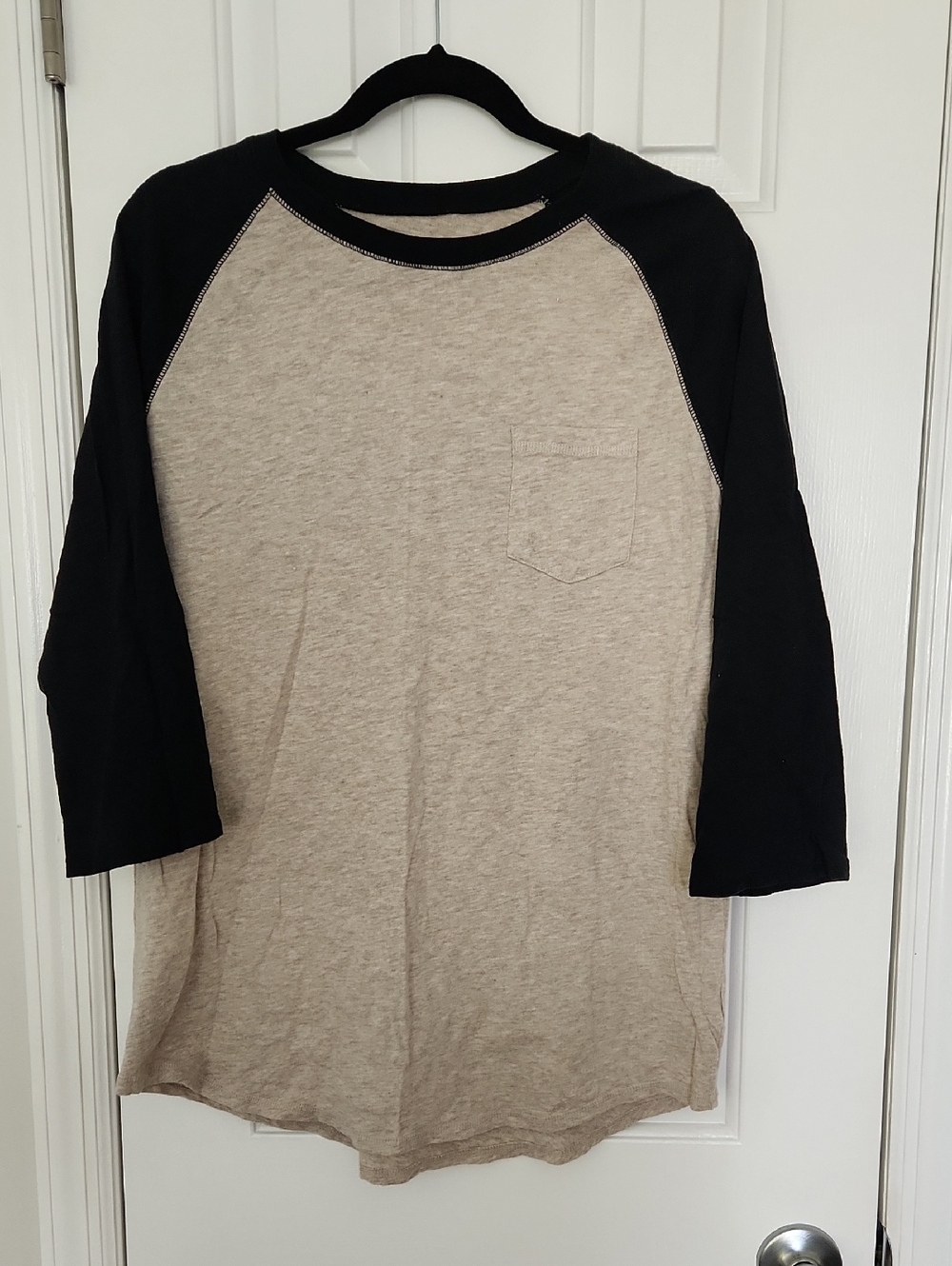 Mossimo Supply Co. Two-Tone Raglan Tee in Black & Beige Heather
